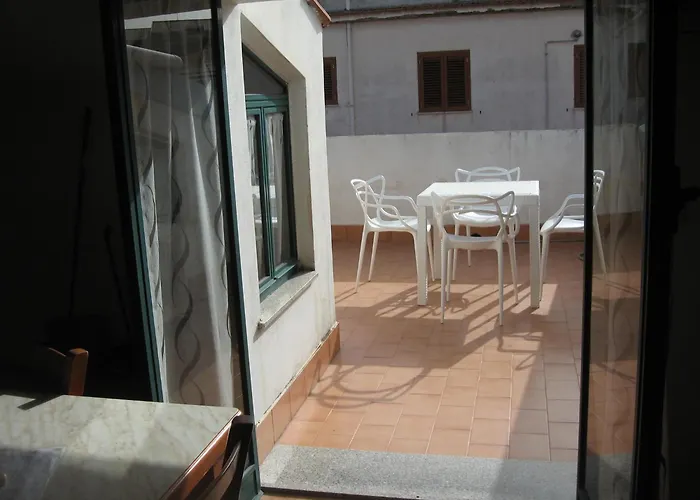Nino\'S Apartments